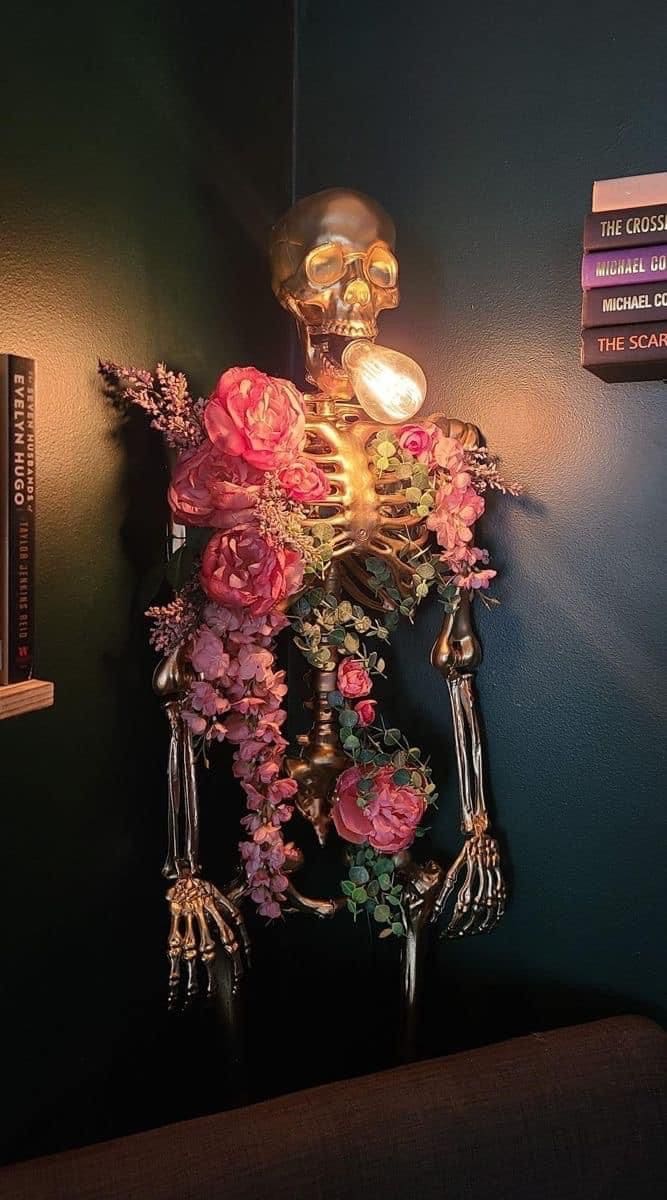 Floral Skeleton Lamp Decor
