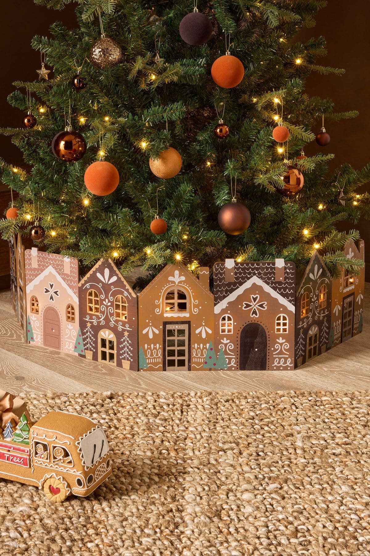 Gingerbread Village Christmas Tree Collar