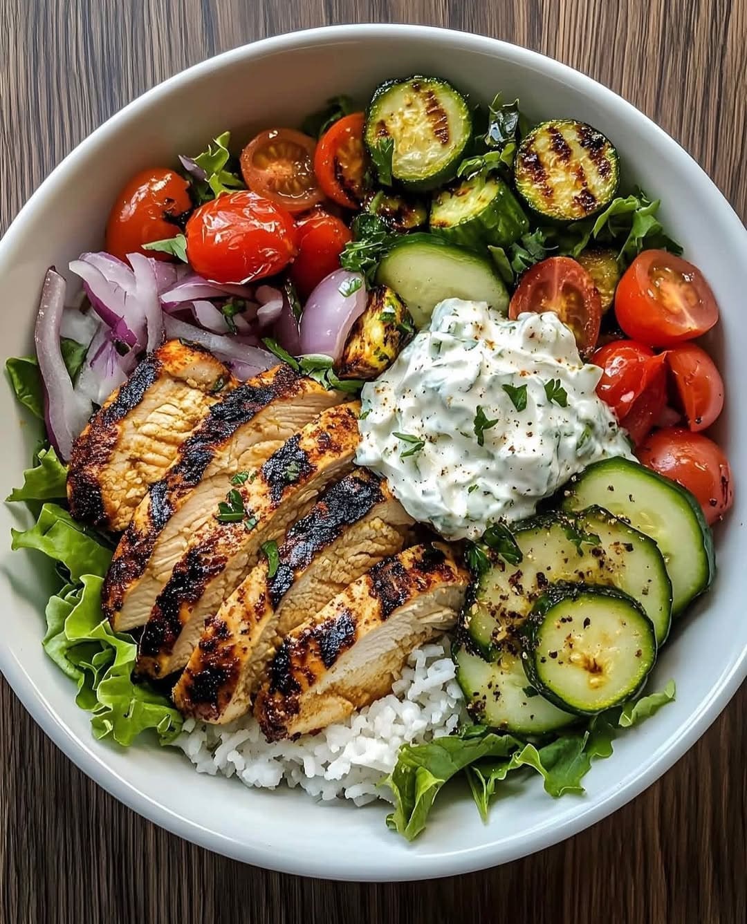 Grilled Chicken Clean Veggie Bowl